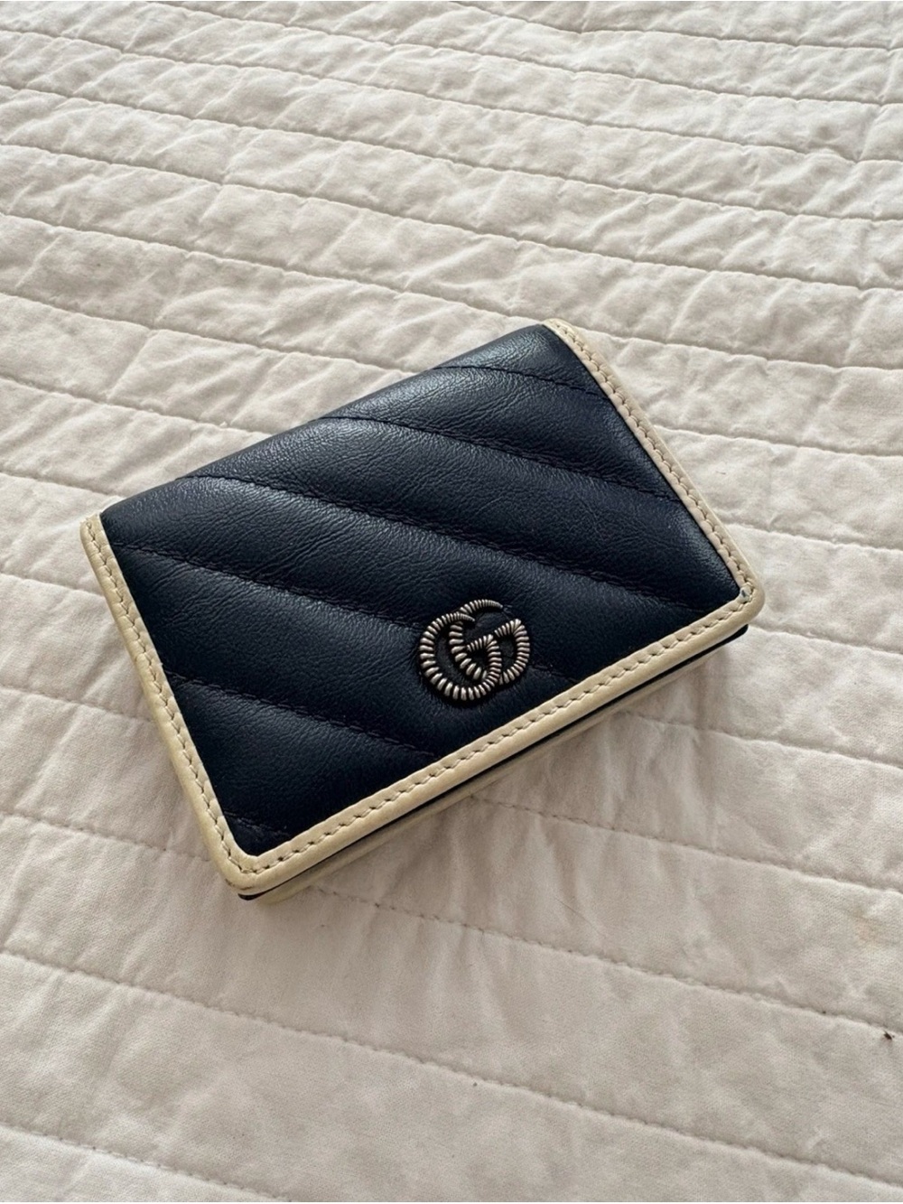 Gucci Diagonal Quilt Leather Navy Torchon GG Marmont Compact Card Wallet